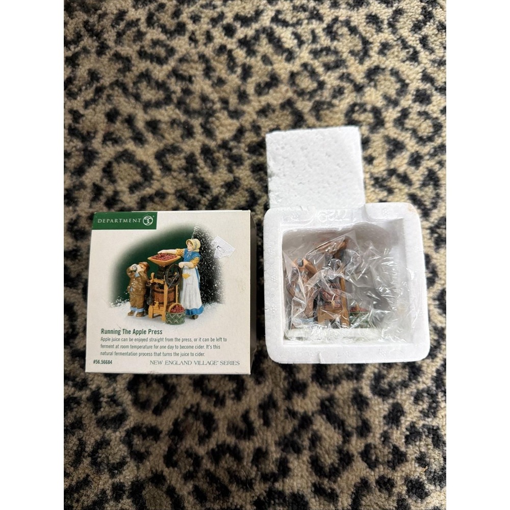 Dept 56 New England Village "Running The Apple Press" Christmas Figurine Retired